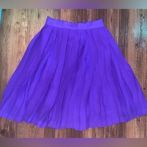 Pleated Knee-Length Purple Skirt